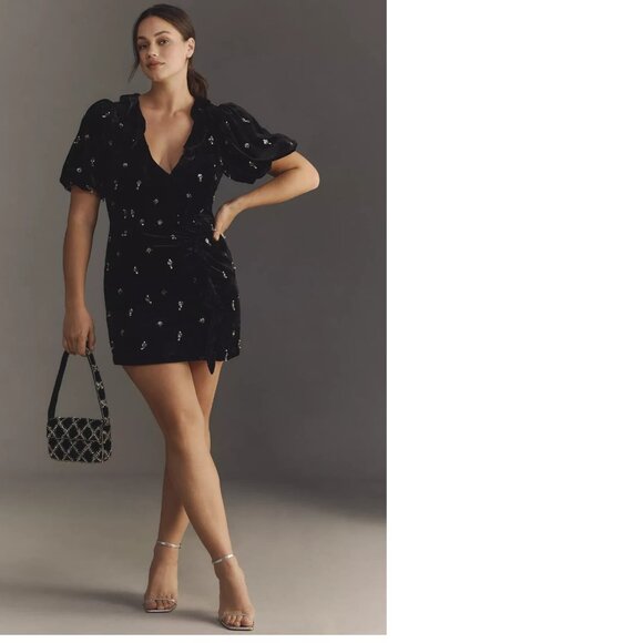 Anthropologie Maeve Short-Sleeve V-Neck Embellished Mini dress 0p new black - Picture 5 of 8